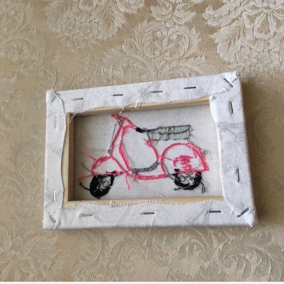 NEW hand sewn pink scooter mounted wood frame - Picture 3 of 3